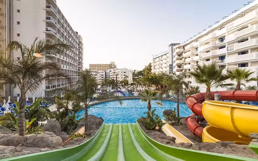 Globales Los Patos Park