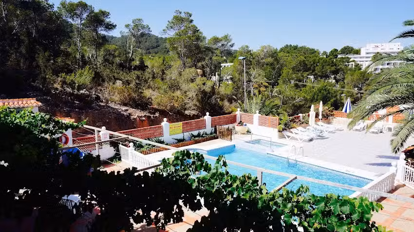 Granada Apartments Familiar Deluxe