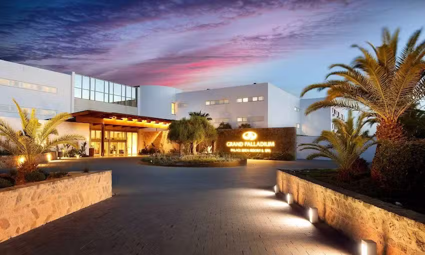 Grand Palladium Select Palace Ibiza – All Inclusive