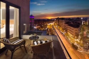 H10 Puerta de Alcalá