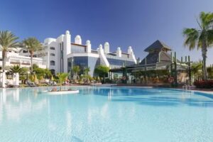 H10 Timanfaya Palace