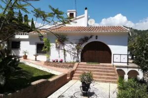 Hazilla de Raya Country House