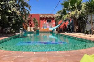 HIGOS CHUMBOS, Casa de huéspedes COMPARTIDO