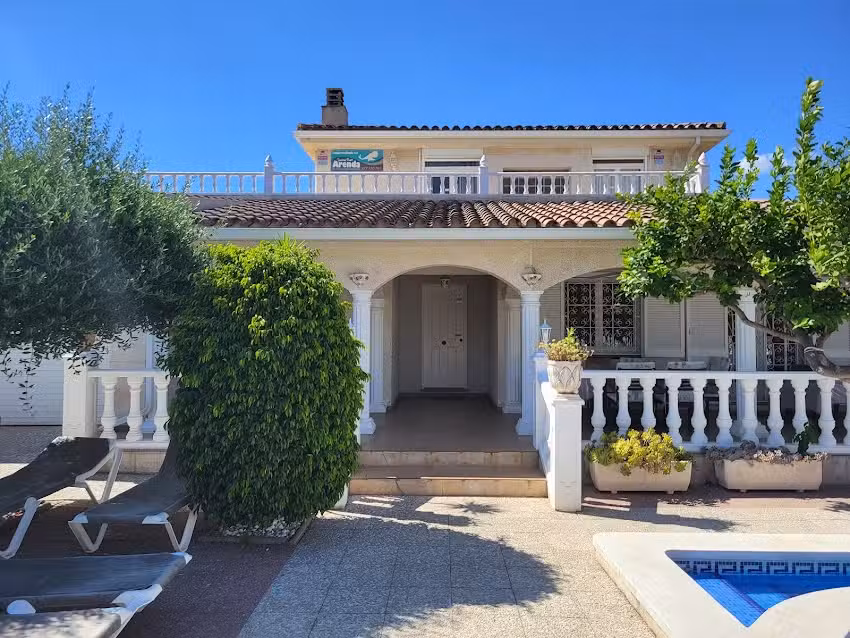 Holiday Villa «LEMON»