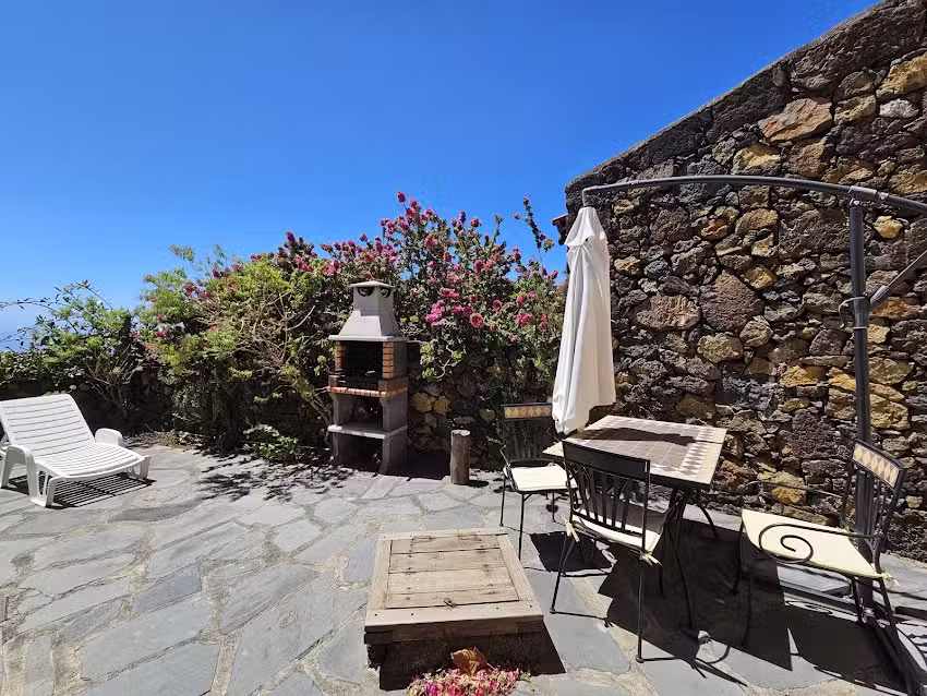HomeLike Charming Rustic Houses El Pinar