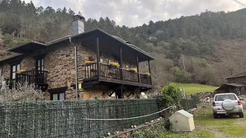 Hospedaxe – Ferrería Quintá