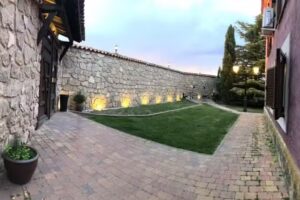 Hospedería Ballesteros