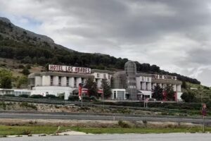 Hotel Abades Manzanil