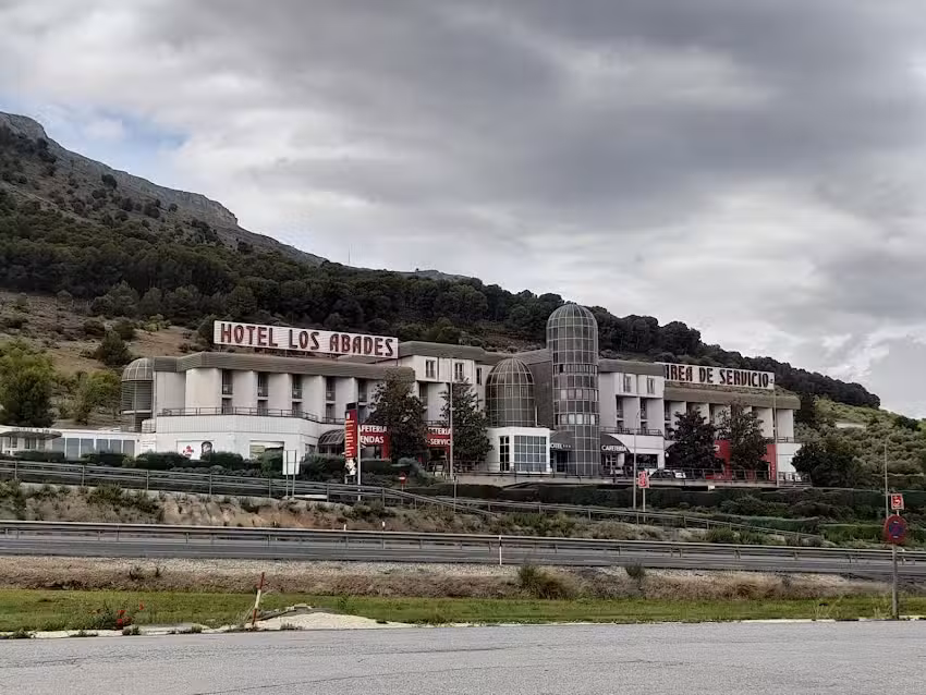 Hotel Abades Manzanil