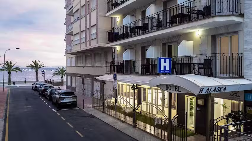 Hotel Alaska
