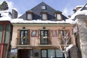Hotel Albares