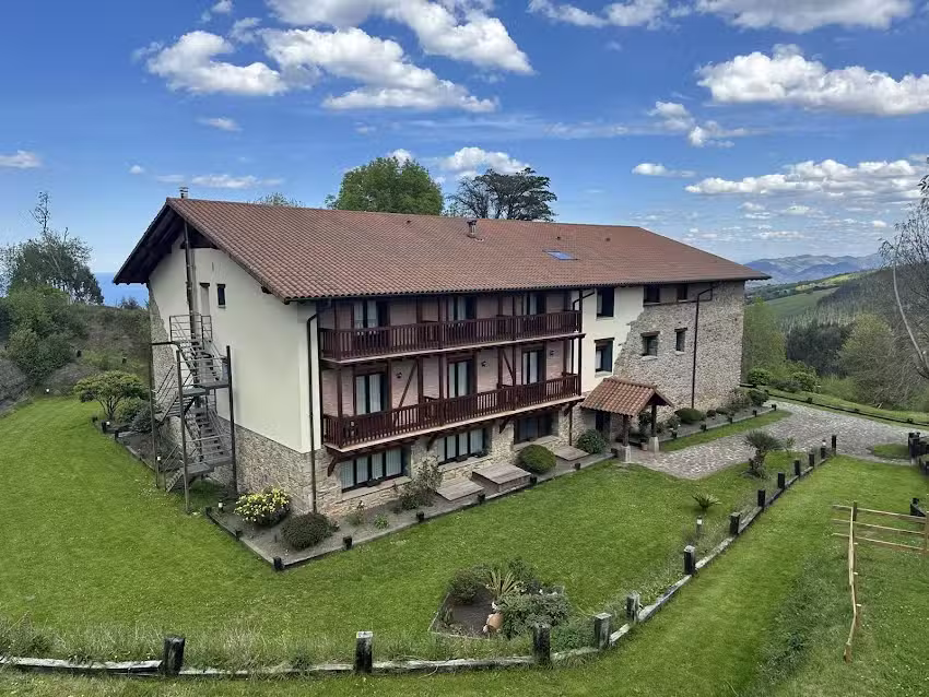 Hotel Apartamento Rural Atxurra