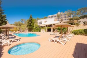 Hotel Apartaments Playa Mondragó