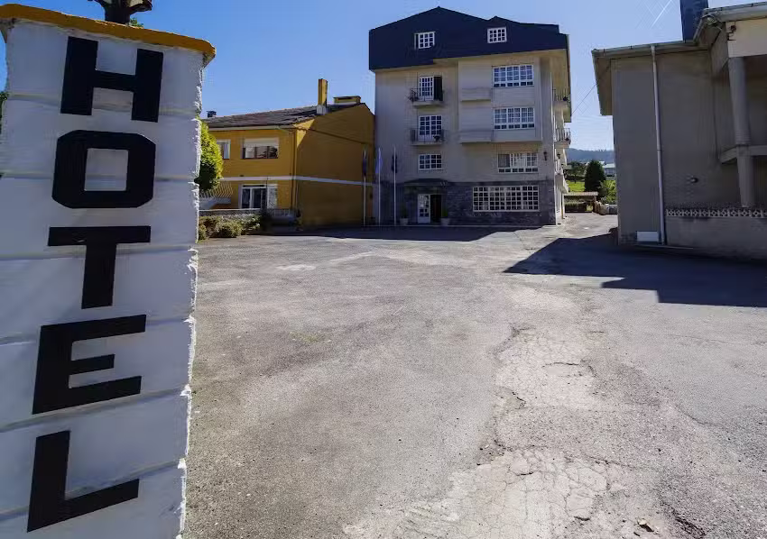 Hotel As Areas II