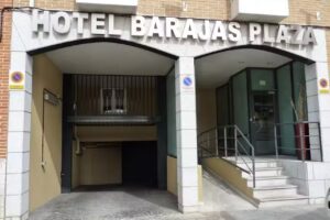 Hotel Barajas Plaza