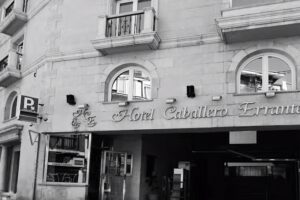 Hotel Caballero Errante Plaza de Castilla.