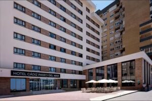 Hotel Cádiz Paseo del Mar Affiliated by Meliá