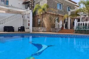 Hotel Casa Día y Noche