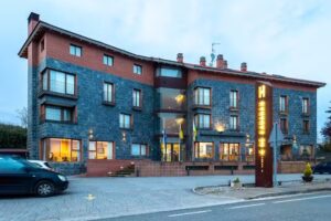 Hotel Conde De Badarán