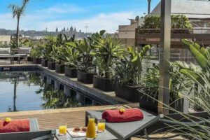 Hotel Cram