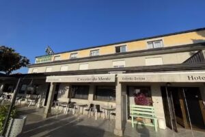 Hotel Cruceiro Do Monte