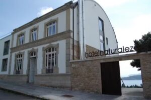 Hotel de Naturaleza AV