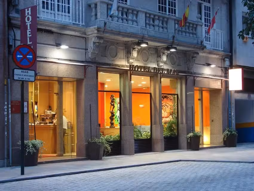 Hotel del Mar