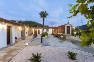 Hotel Donas e Cabaleiros