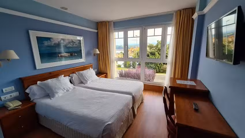 Hotel Faro de San Vicente