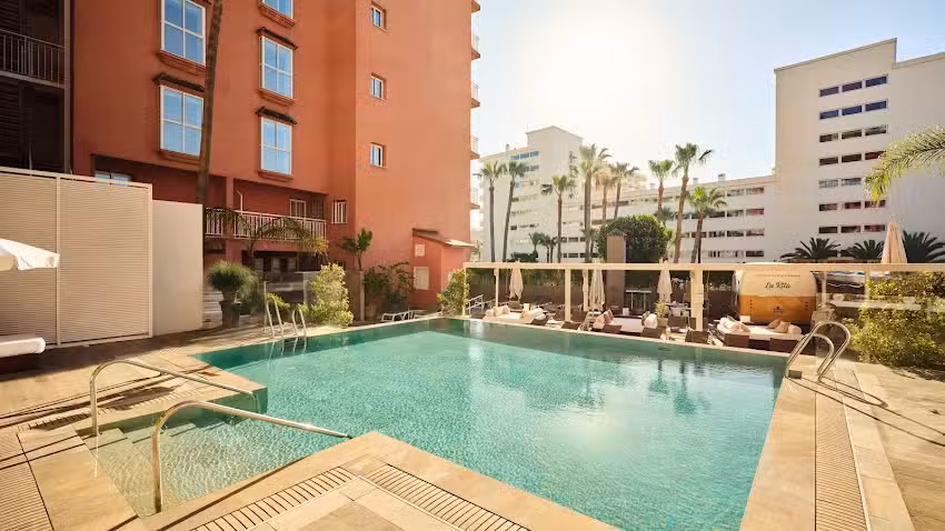 Hotel Fénix Torremolinos – Adults Only Recommended