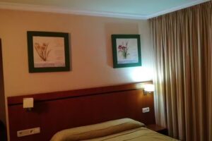 Hotel HHB Pontevedra Confort