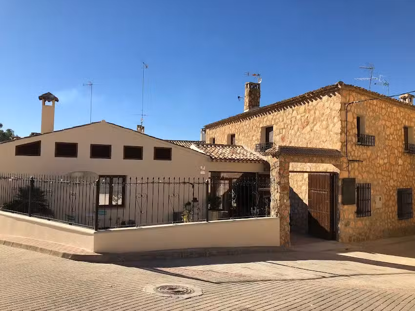 HOTEL Hierba Luisa Hotel