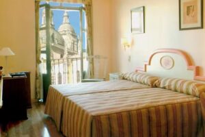 Hotel Infanta Isabel