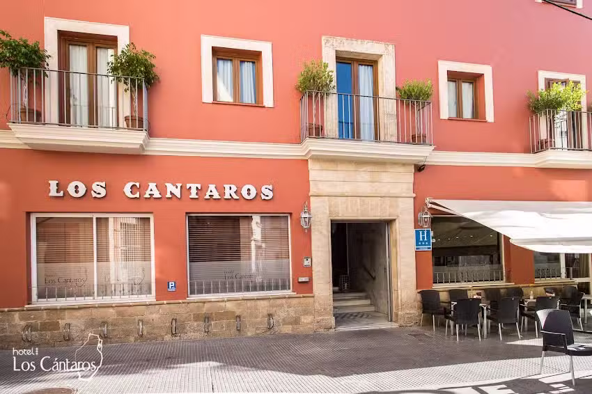 Hotel Los Cántaros