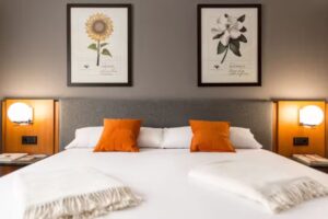 Hotel Malcom and Barret