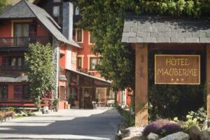 Hotel Mauberme