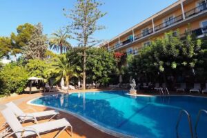 Hotel Morlans Garden