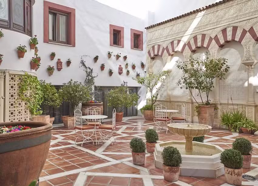 Hotel NH Córdoba Califa