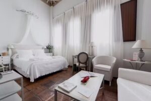 Hotel Palacio de Los Navas · WEB OFICIAL