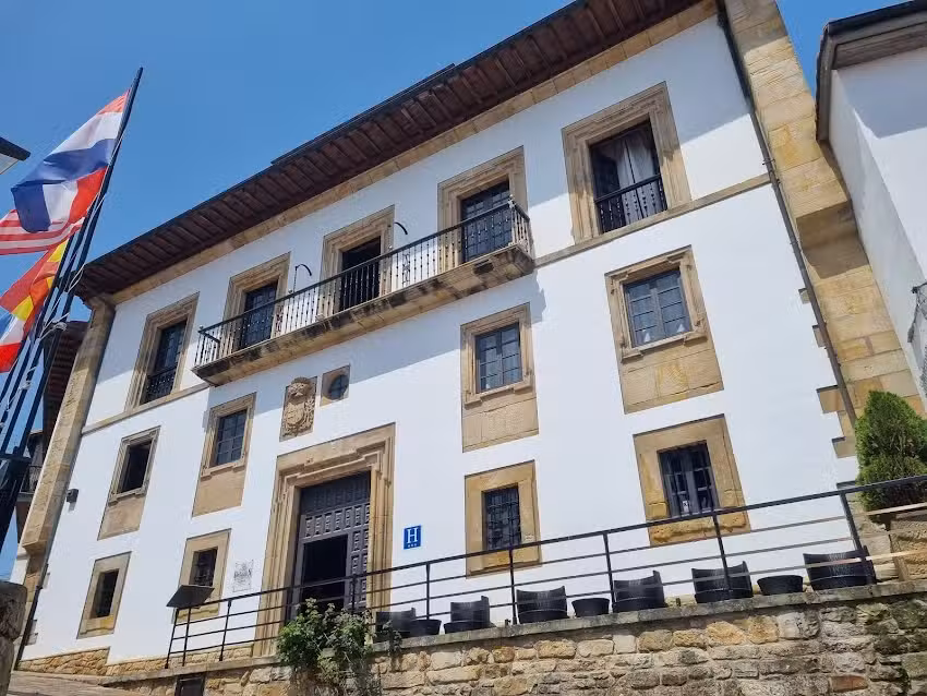 Hotel Palacio de los Vallados