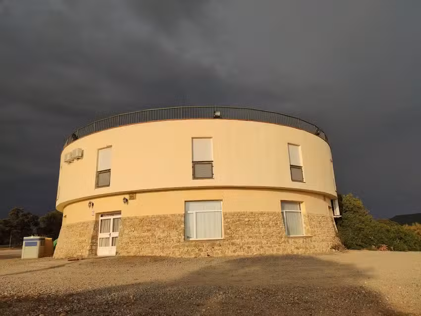 Hotel Paraje la Lambra