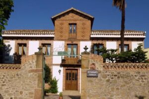 Hotel Posada Villa María La Adrada
