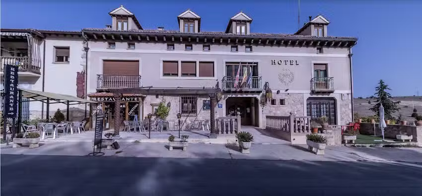 Hotel Puerta Sepúlveda