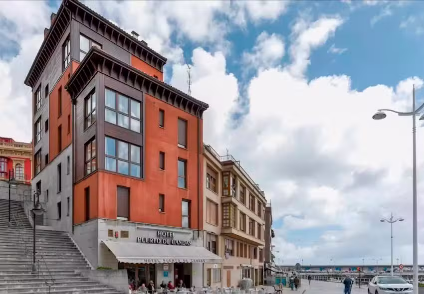 Hotel Puerto de Candás