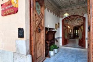 Hotel Restaurant Casa Ceremines