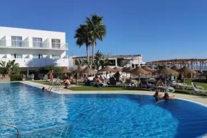 Hotel Restaurante Blanco y Verde