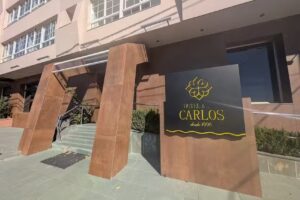 Hotel Restaurante Carlos 96