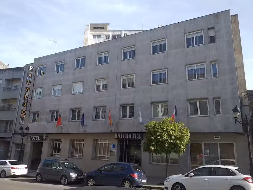 Hotel-Restaurante «El Palacio»