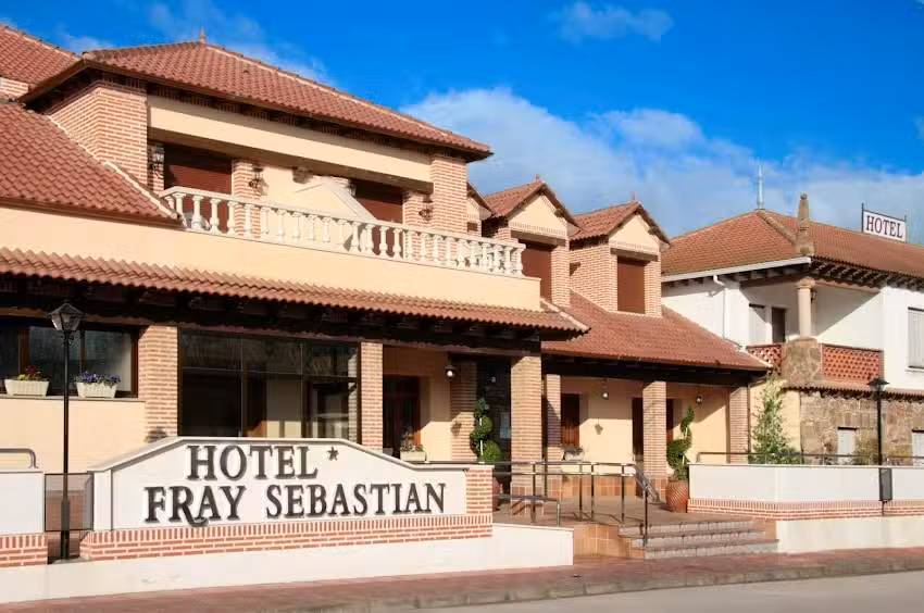 HOTEL – RESTAURANTE FRAY SEBASTIÁN