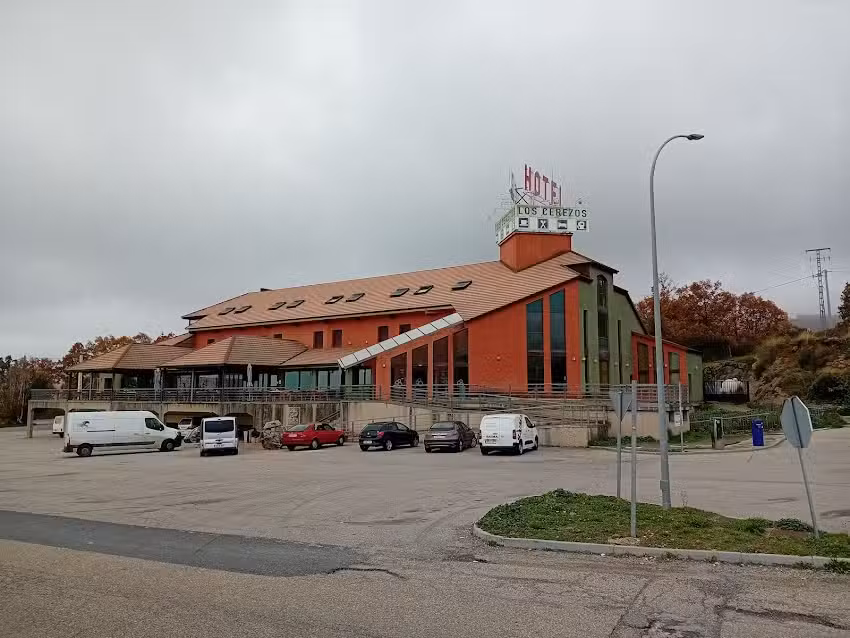 Hotel Restaurante Los Cerezos
